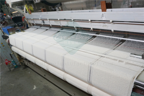 China Bulk cotton washcloths Factory luxury egyptian cotton bath towel supplier